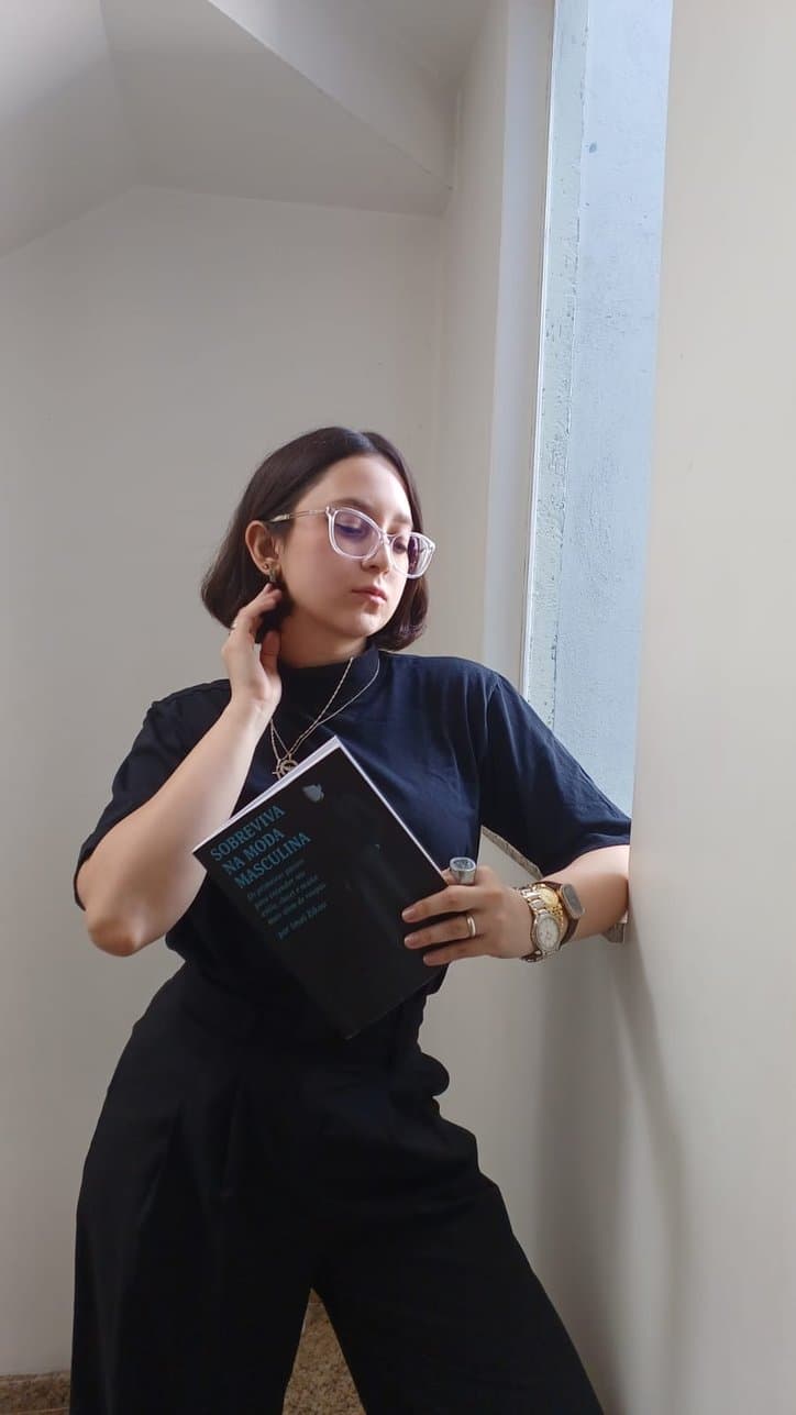 Imai Eikou — autora do livro Sobreviva na Moda Masculina